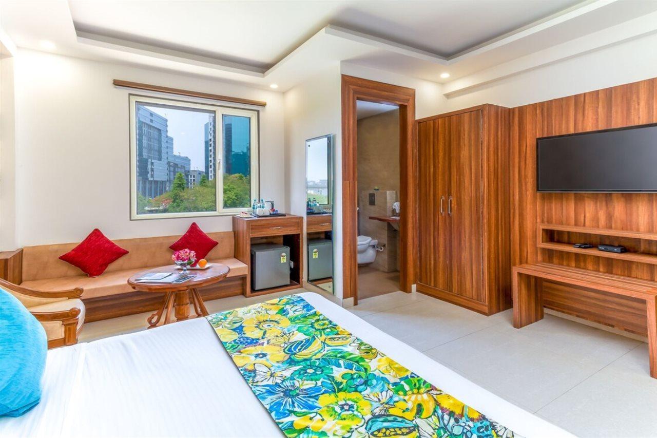Inde Hotel Cyber City Gurgaon Exterior photo